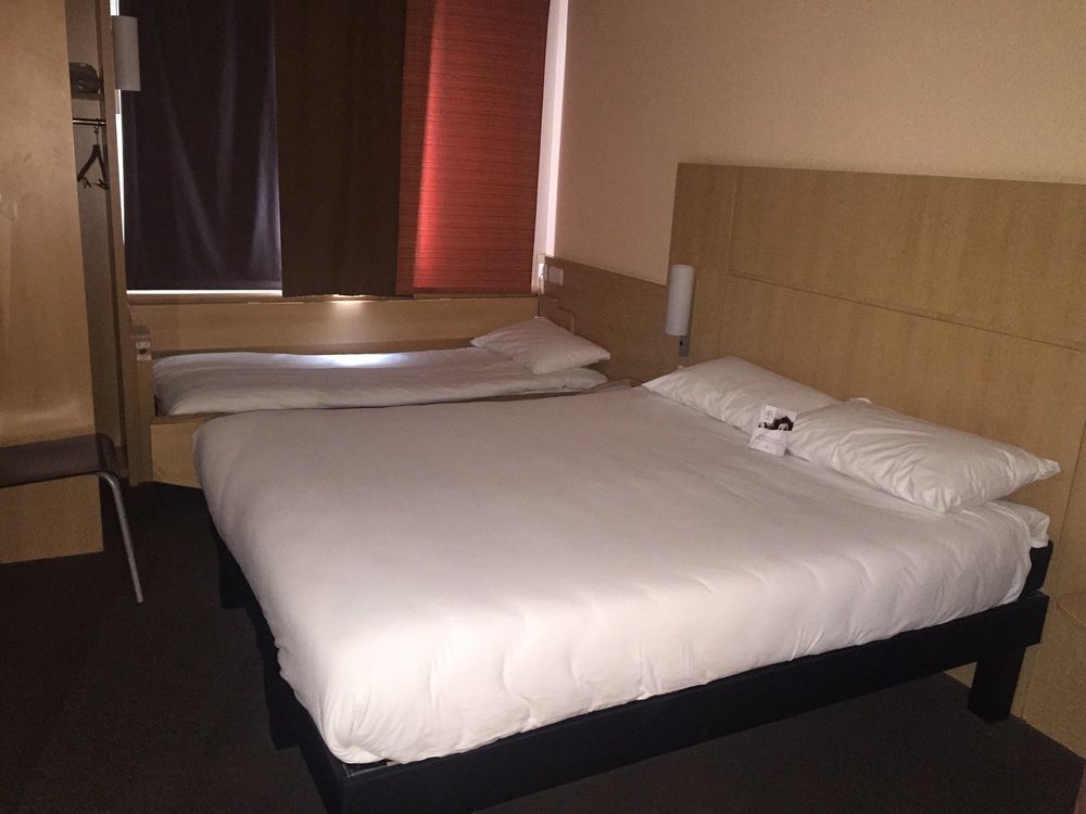 Ibis London Elstree Hotel 3*