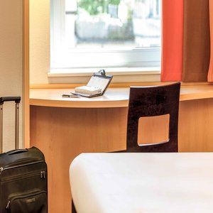Hotel Ibis London Elstree 3*