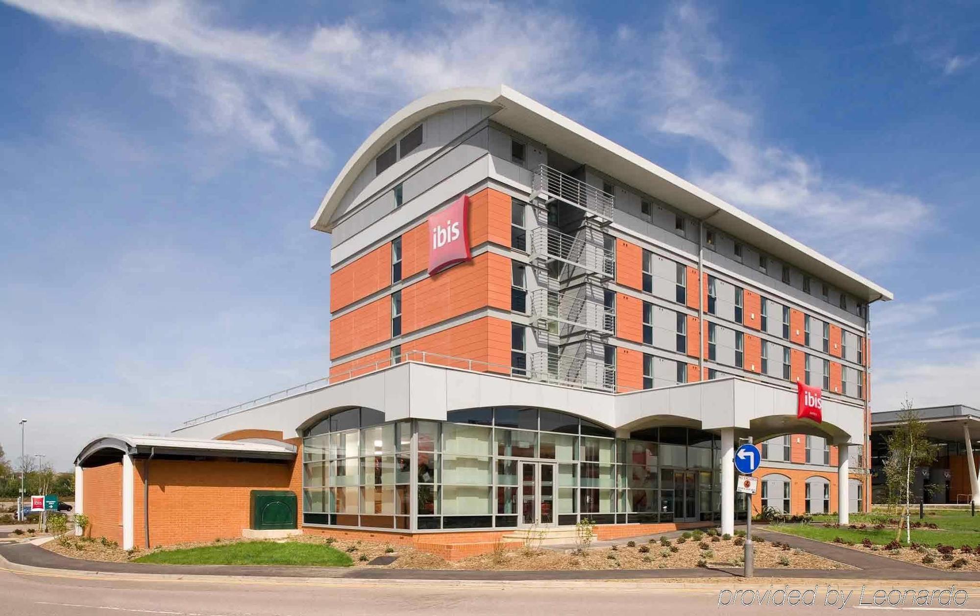 Ibis London Elstree Hotel