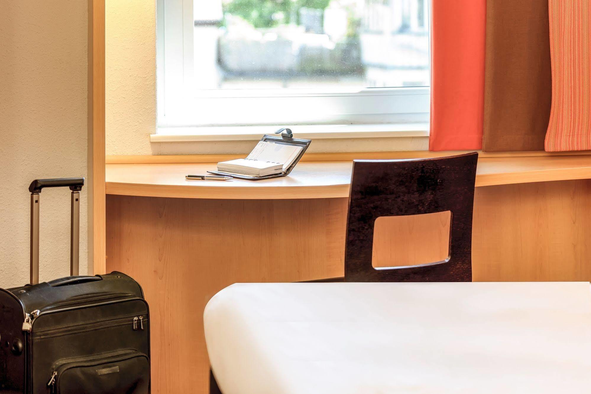Ibis London Elstree Hotel