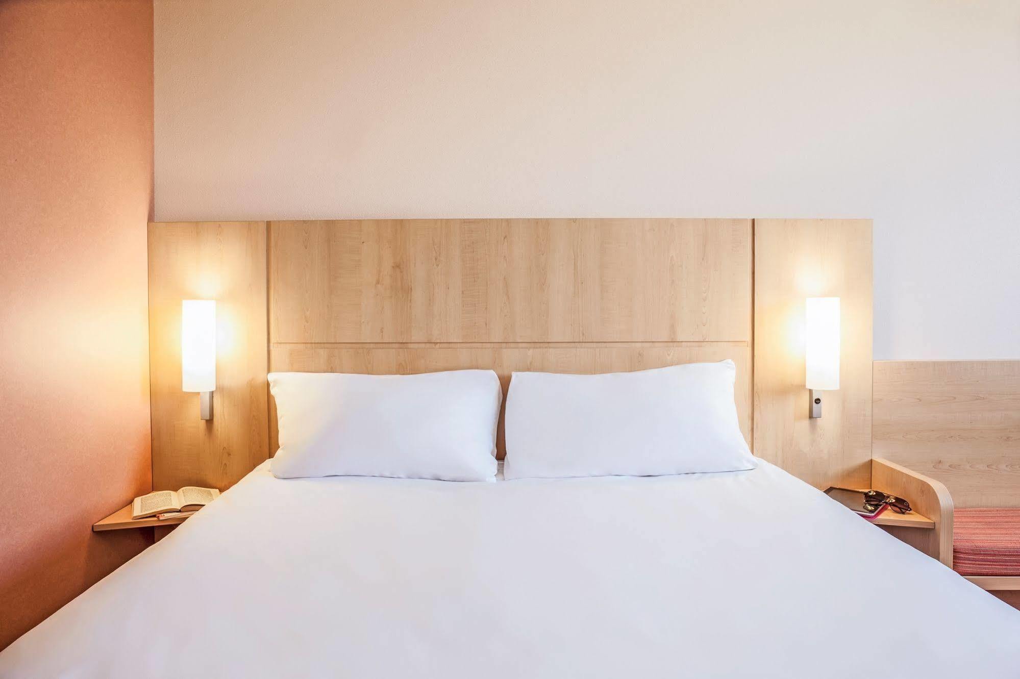 Ibis London Elstree Hotel Borehamwood